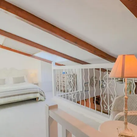 Duplex Au Coeur Du Vieil Apartment Antibes