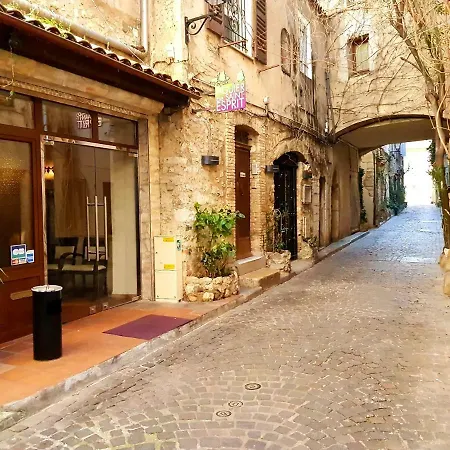 Duplex Au Coeur Du Vieil アパート アンティーブ